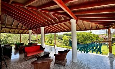 Finca turística en Venta sector Alcalá (6 cuadras)