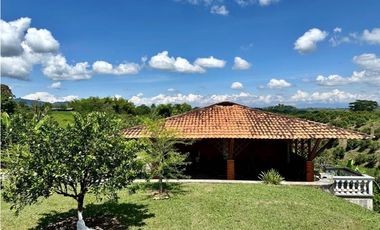 Finca turística en Venta sector Alcalá (6 cuadras)