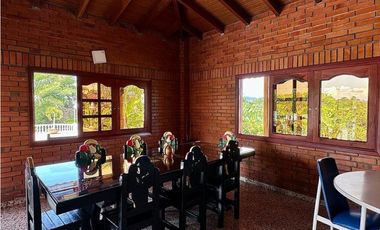 Finca turística en Venta sector Alcalá (6 cuadras)
