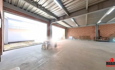 bodega en arriendo en la america. Cod A6041