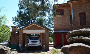 Hermosa propiedad en Tanti sobre Ruta 28