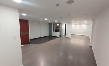 ESTUPENDO CONSULTORIO / APARTAMENTO SECTOR GALERIAS