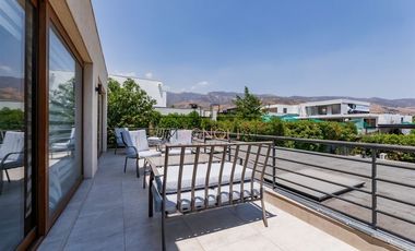 Moderna casa en venta en Piedra Roja, Chicureo