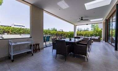 Moderna casa en venta en Piedra Roja, Chicureo