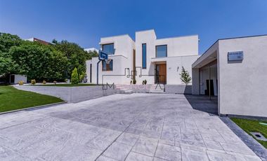 Moderna casa en venta en Piedra Roja, Chicureo