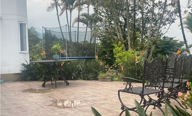 Venta de  casa independiente en El Poblado Medellín