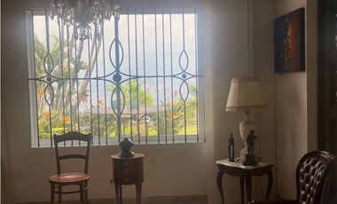 Venta de  casa independiente en El Poblado Medellín