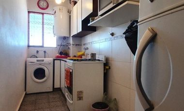Departamento monoambiente al contrafrente con balcón - Tucuman 2454