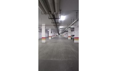VENTA DE COCHERAS CENTRO DE CARLOS PAZ EN PASEO QUATTRO