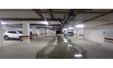 VENTA DE COCHERAS CENTRO DE CARLOS PAZ EN PASEO QUATTRO