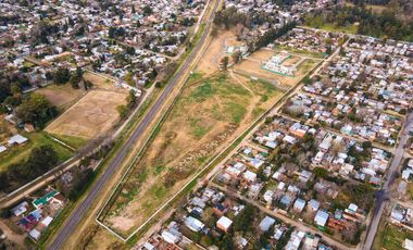 Lote en Barrio Semi-Cerrado