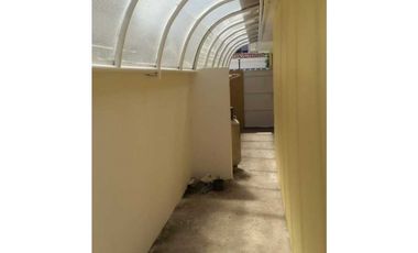 VENTA CASA EN COSTA DEL ESTE CON PISCINA 4 RECAMARAS