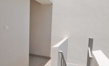 Rumah Modern dengan Fasade Cantik & Lingkungan Asri di Summarecon Bandung