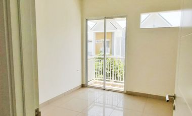 Rumah Modern dengan Fasade Cantik & Lingkungan Asri di Summarecon Bandung