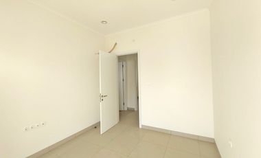 Rumah Modern dengan Fasade Cantik & Lingkungan Asri di Summarecon Bandung