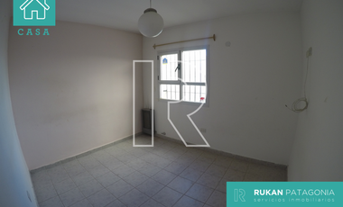 #VentaRUKAN | Casa 3 Ambientes | 110 m2. | Barrio MIRADOR | Calle PERÚ | Caleta Olivia.- | SE ACEPTA VEHÍCULO + EFECTIVO + CUOTAS.-