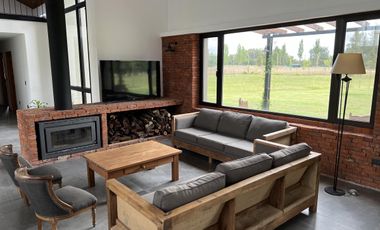 Casa al Golf en Estancia Benquerencia