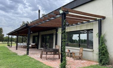 Casa al Golf en Estancia Benquerencia