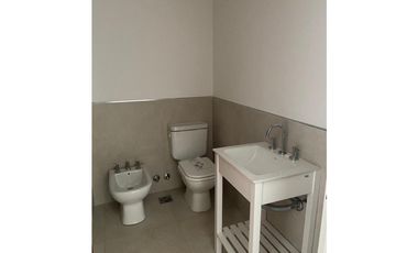 Excelente Monoambiente cerca subte