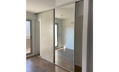 Excelente Monoambiente cerca subte