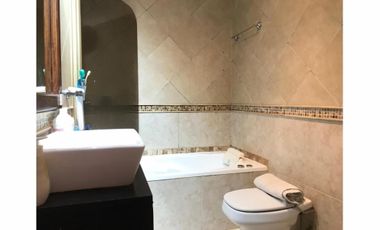 VENDO HERMOSO TRIPLEX HAEDO SUR