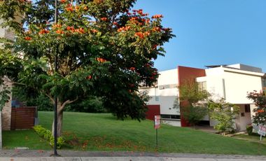 LA PRADERA LOTE EN VENTA CON EXCELENTE UBICACIÓN