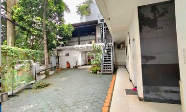 Dijual Ruang Usaha Mini Gedung Posisi Hook Di Bintaro Sektor 9