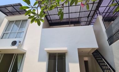 Disewakan Rumah Cantik Foresta Cluster Fresco Aria BSD City Tangerang Lokasi Strategis Murah