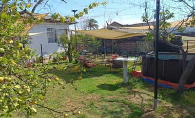Se Vende Amplia Casa 180m2., Thompson, Pleno Centro Quilpué.