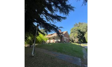 CHALET DE 5 AMB EN SIERRA DE LOS PADRES