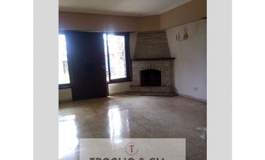 CHALET DE 5 AMB EN SIERRA DE LOS PADRES-RETASADO!