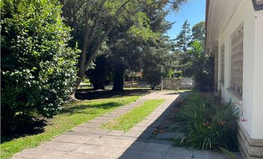 CHALET DE 5 AMB EN SIERRA DE LOS PADRES