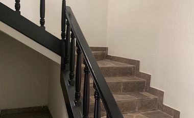 CASA EN VENTA EN FRACCIONAMIENTO JARDINES DE DURANGO