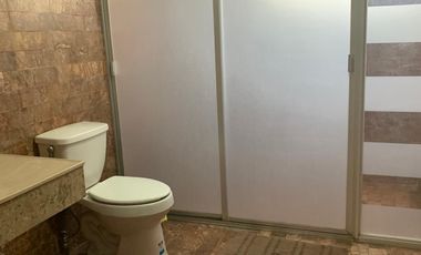 CASA EN VENTA EN FRACCIONAMIENTO JARDINES DE DURANGO