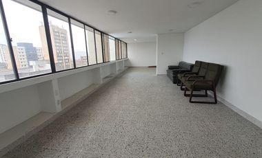 oficina en arriendo en el centro. Cod A119481