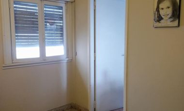 Ph de cuatro ambientes en venta en Haedo Sur
