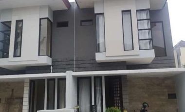 DIJUAL RUMAH MINIMALIS 2 LANTAI PATRALAND TASIK MADU KOTA MALANG