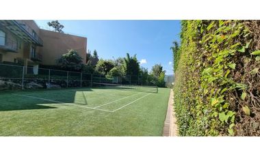 CASA EN VENTA CON VISTA AL LAGO