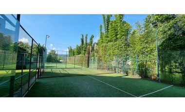 CASA EN VENTA CON VISTA AL LAGO