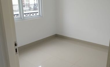 Rumah Hadap Utara LB 185 SHM 6 Menit ke MargoCity Siap KPR J-14184