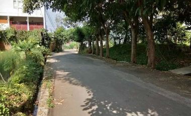 Tanah luas dalam kompleks perumahan Gerlong Permai Bandung