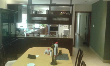 Excelente casa de 5 amb