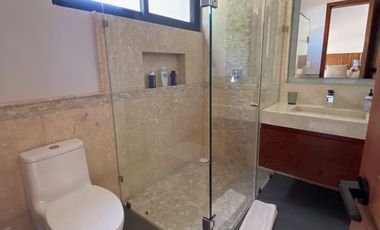 Casa con alberca privada, area de tv, en venta, Selvamar, Playa del carmen.