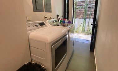 Casa con alberca privada, area de tv, en venta, Selvamar, Playa del carmen.