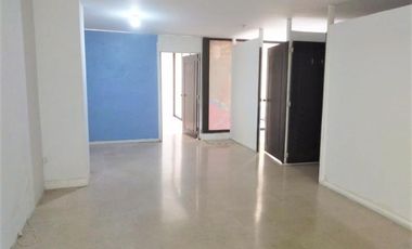 consultorio en arriendo/venta en centro. Cod V16046