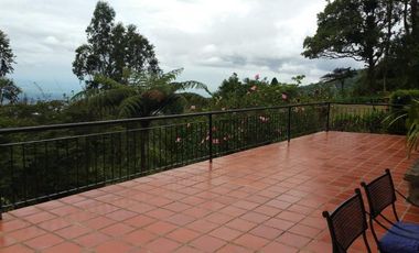 casa campestre en venta en dapa. Cod V7771
