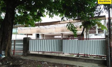 Disewakan Rumah SHM 1,5 Lantai di Jl. Anjasmoro, Sawahan Surabaya