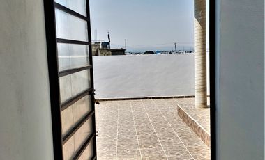 EDIFICIO NUEVO 4 DEPARTAMENTOS Y UN LOCAL COMERCIAL. IDEAL PARA INVERTIR Y REDITUAR