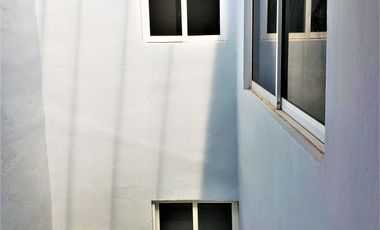 EDIFICIO NUEVO 4 DEPARTAMENTOS Y UN LOCAL COMERCIAL. IDEAL PARA INVERTIR Y REDITUAR