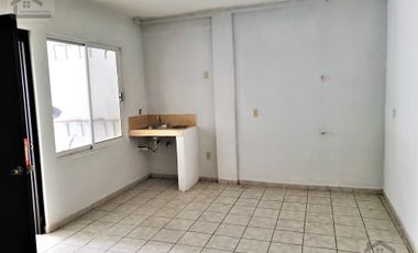 EDIFICIO NUEVO 4 DEPARTAMENTOS Y UN LOCAL COMERCIAL. IDEAL PARA INVERTIR Y REDITUAR